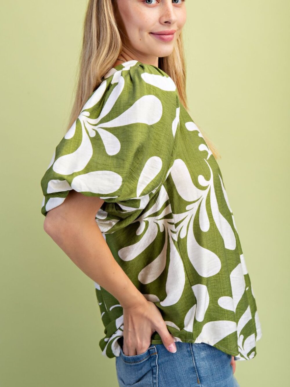 Printed Slit Neck Top with Short Balloon Sleeves and Ric-Rac Trim Details - Picture 4 of 9